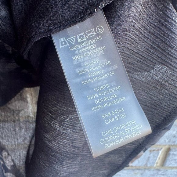 Calvin Klein Flutter Short Sleeve V-Neck Floral Blouse Women's Size L - Picture 4 of 7